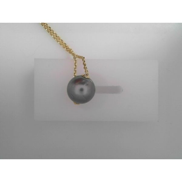 Pearl Pendant Image 2 T.J.'s Fine Jewelry Carbondale, IL