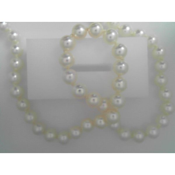 Pearl Strand Image 2 T.J.'s Fine Jewelry Carbondale, IL