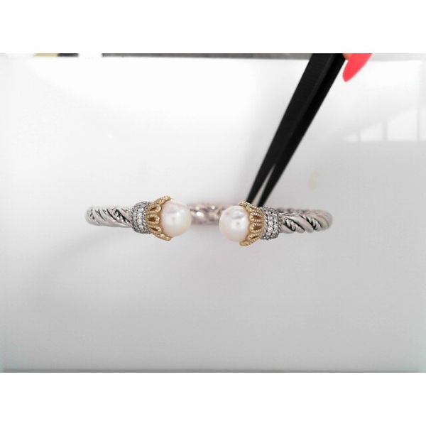 Precious Metal Bracelet T.J.'s Fine Jewelry Carbondale, IL