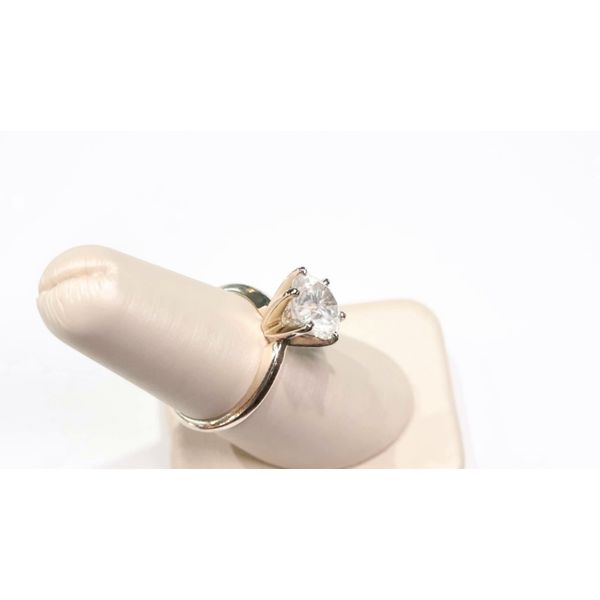 Solitaire Engagement Ring Image 2 Timmreck & McNicol Jewelers McMinnville, OR
