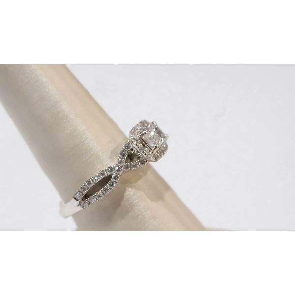 Halo Engagement Ring Image 2 Timmreck & McNicol Jewelers McMinnville, OR