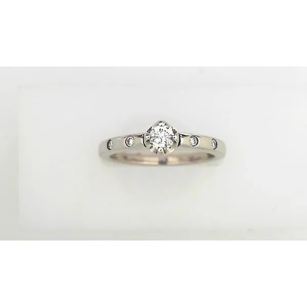 Engagement Ring Timmreck & McNicol Jewelers McMinnville, OR