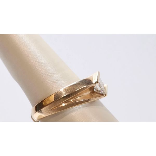 Emerald cut Engagement Ring  Image 2 Timmreck & McNicol Jewelers McMinnville, OR