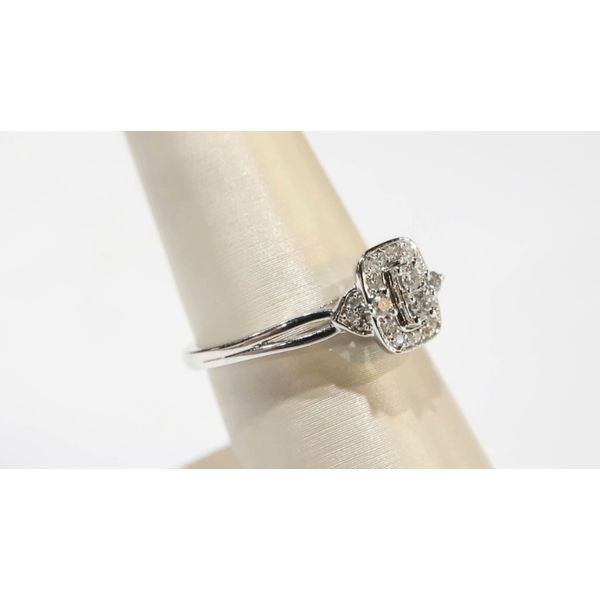 Halo Engagement Ring Image 2 Timmreck & McNicol Jewelers McMinnville, OR