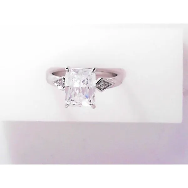 Engagement Ring Timmreck & McNicol Jewelers McMinnville, OR