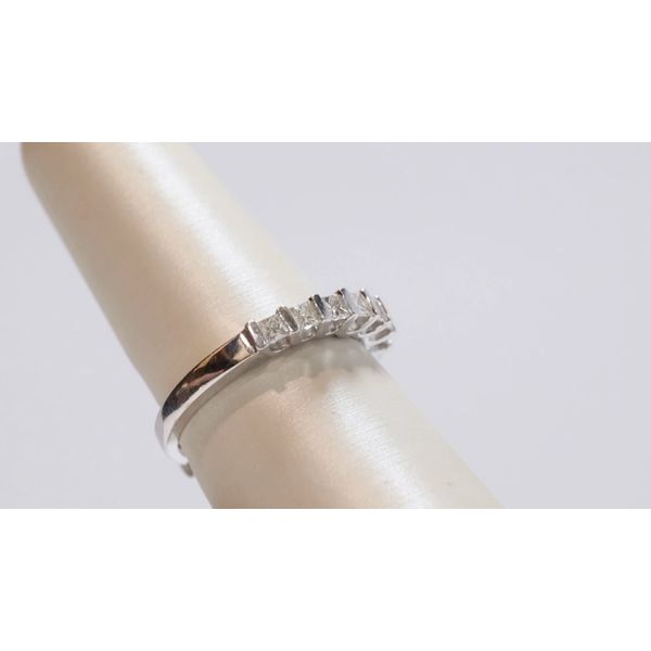Wedding Band Image 2 Timmreck & McNicol Jewelers McMinnville, OR