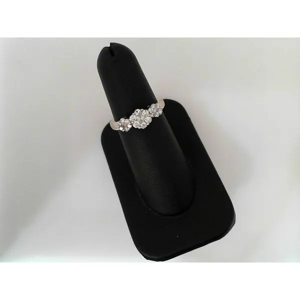 Anniversary Ring Timmreck & McNicol Jewelers McMinnville, OR
