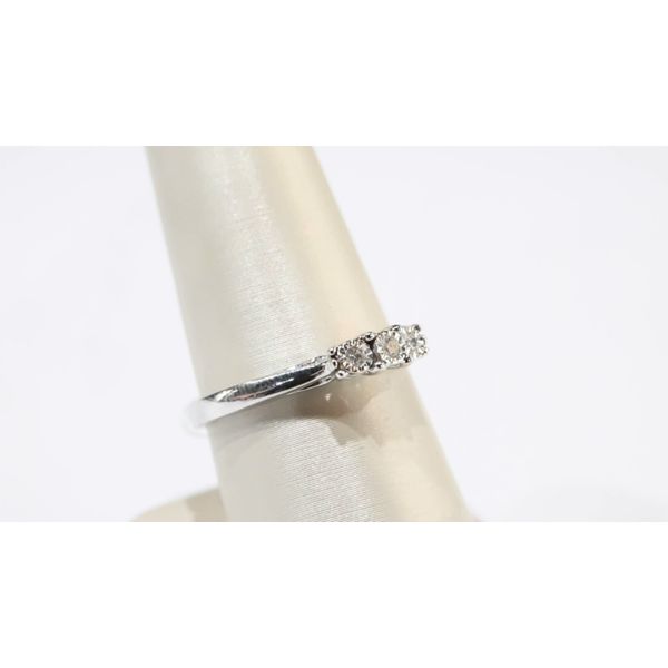 Three Stone Engagement Ring Image 2 Timmreck & McNicol Jewelers McMinnville, OR