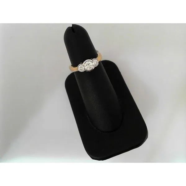 Anniversary Ring Timmreck & McNicol Jewelers McMinnville, OR