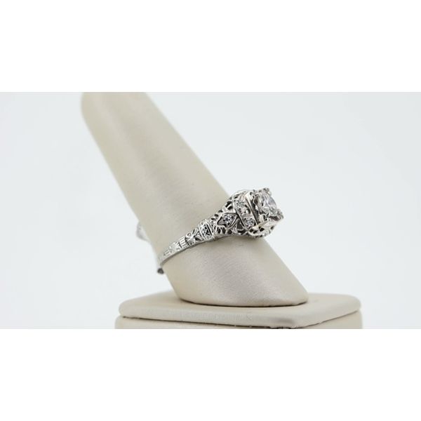 Fashion Ring Image 2 Timmreck & McNicol Jewelers McMinnville, OR