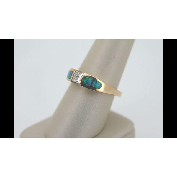 Fashion Ring Image 2 Timmreck & McNicol Jewelers McMinnville, OR