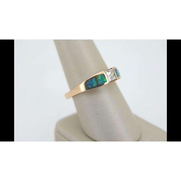 Fashion Ring Image 3 Timmreck & McNicol Jewelers McMinnville, OR