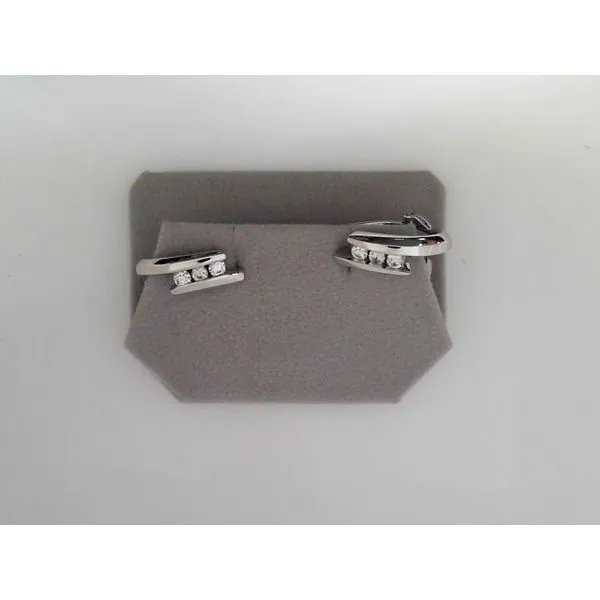 Earrings Timmreck & McNicol Jewelers McMinnville, OR