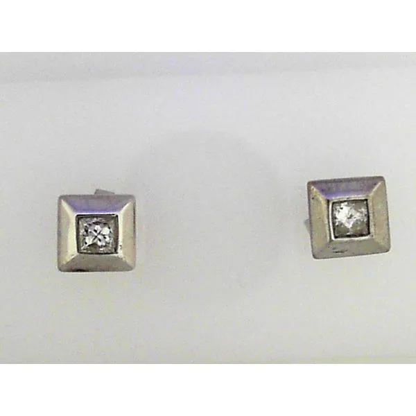 Earrings Timmreck & McNicol Jewelers McMinnville, OR