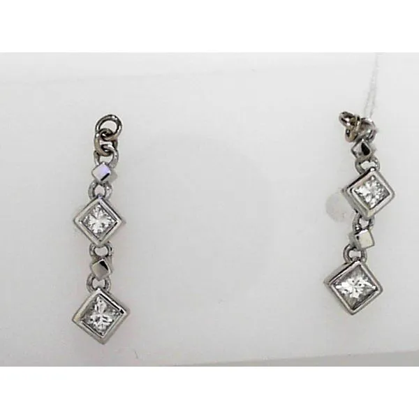 Earrings Timmreck & McNicol Jewelers McMinnville, OR