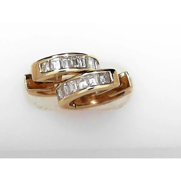 Earrings Timmreck & McNicol Jewelers McMinnville, OR