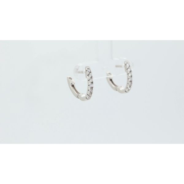 Earrings Image 3 Timmreck & McNicol Jewelers McMinnville, OR