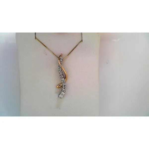 Pendant Timmreck & McNicol Jewelers McMinnville, OR