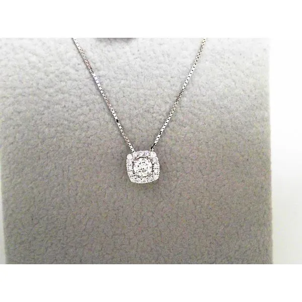 Pendant Timmreck & McNicol Jewelers McMinnville, OR