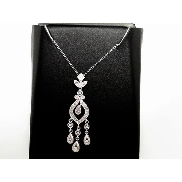 Pendant Timmreck & McNicol Jewelers McMinnville, OR