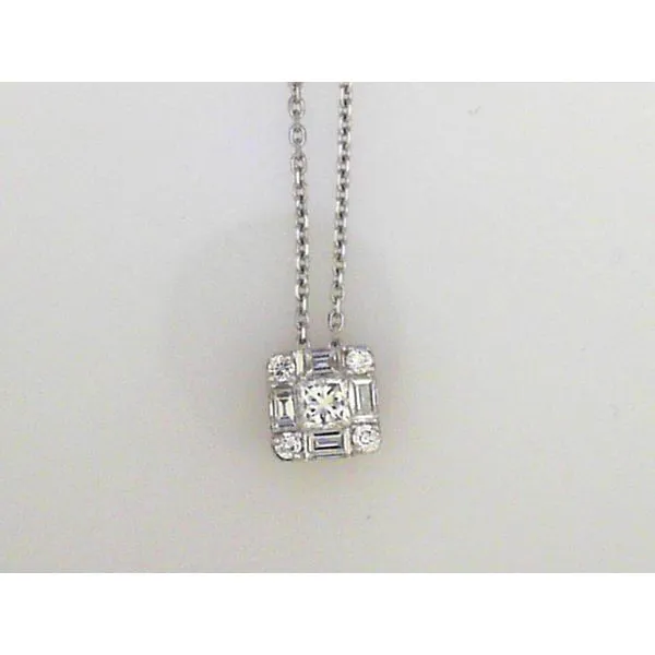 Pendant Timmreck & McNicol Jewelers McMinnville, OR
