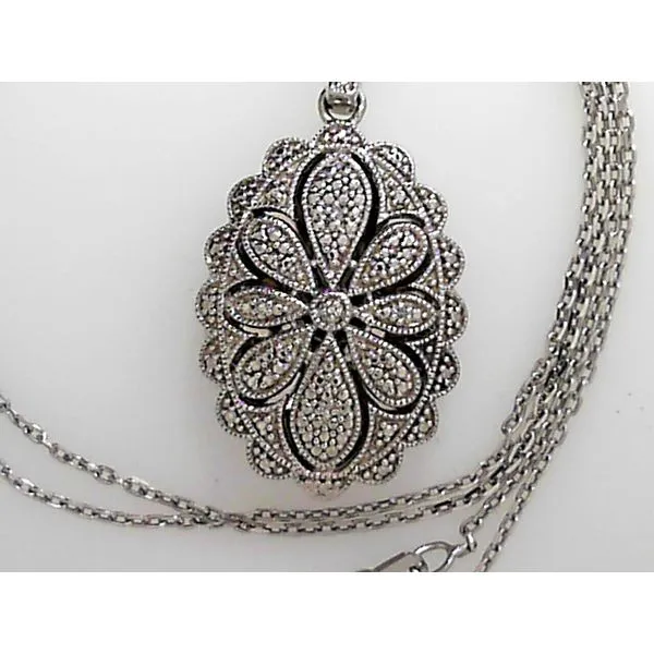 Pendant Timmreck & McNicol Jewelers McMinnville, OR