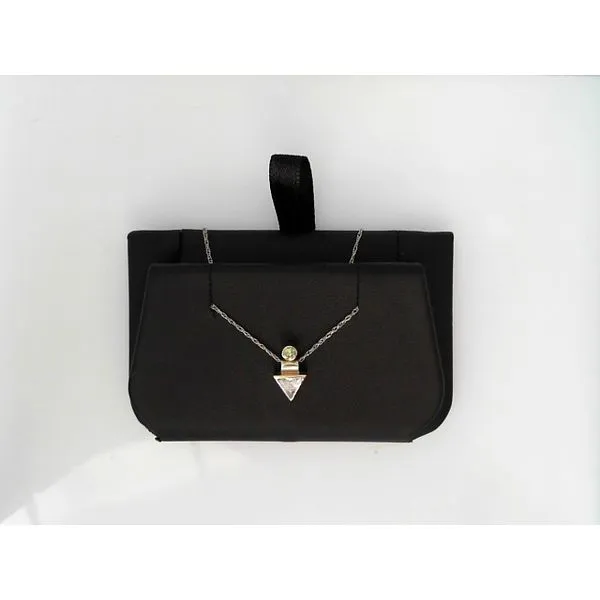 Pendant Timmreck & McNicol Jewelers McMinnville, OR