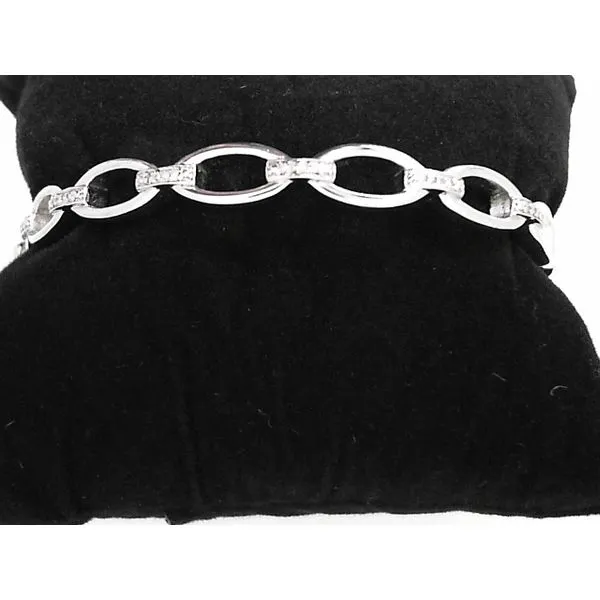 Bracelet Timmreck & McNicol Jewelers McMinnville, OR