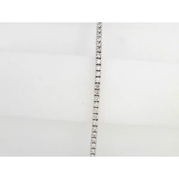 Bracelet Timmreck & McNicol Jewelers McMinnville, OR