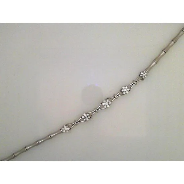 Bracelet Timmreck & McNicol Jewelers McMinnville, OR