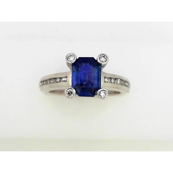 Fashion Ring Timmreck & McNicol Jewelers McMinnville, OR