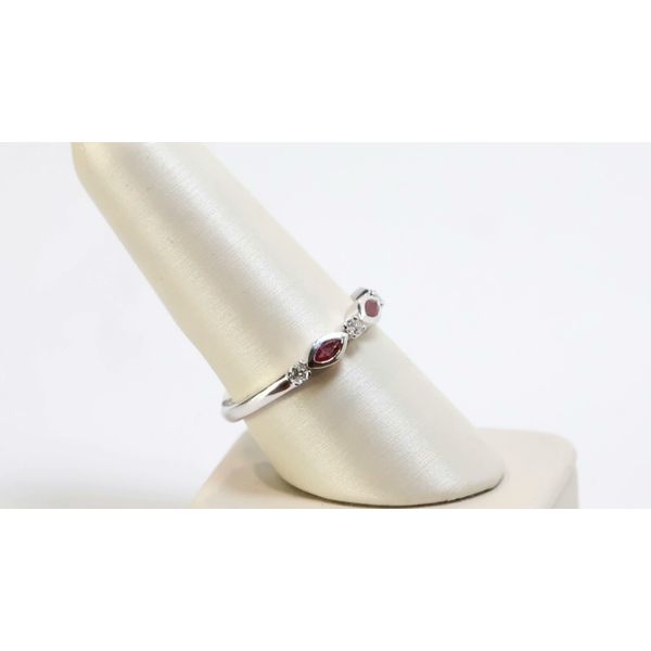 Fashion Ring Image 2 Timmreck & McNicol Jewelers McMinnville, OR