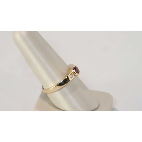 Fashion Ring Image 2 Timmreck & McNicol Jewelers McMinnville, OR