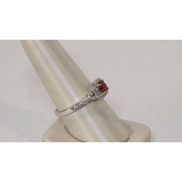 Fashion Ring Image 2 Timmreck & McNicol Jewelers McMinnville, OR