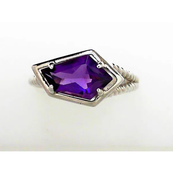 Fashion Ring Timmreck & McNicol Jewelers McMinnville, OR