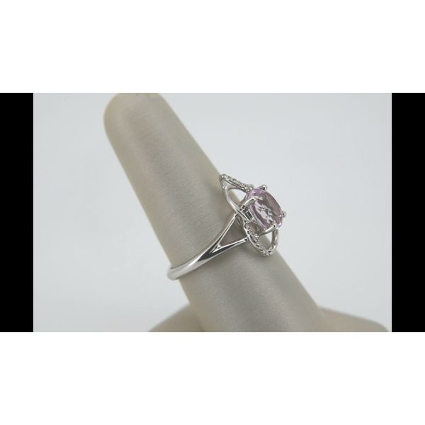 Fashion Ring Image 4 Timmreck & McNicol Jewelers McMinnville, OR