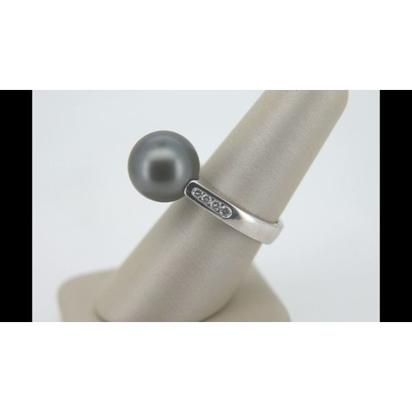 Fashion Ring Image 2 Timmreck & McNicol Jewelers McMinnville, OR