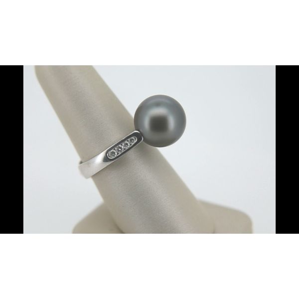 Fashion Ring Image 3 Timmreck & McNicol Jewelers McMinnville, OR