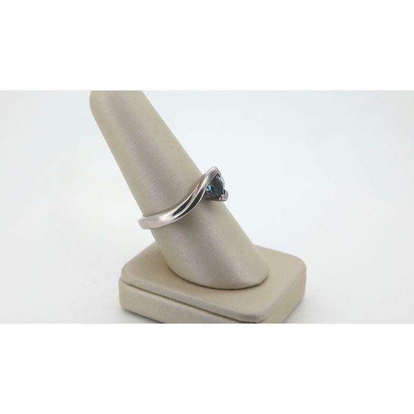 Fashion Ring Image 2 Timmreck & McNicol Jewelers McMinnville, OR