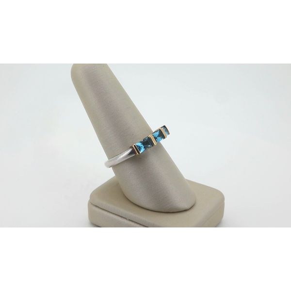 Fashion Ring Image 2 Timmreck & McNicol Jewelers McMinnville, OR