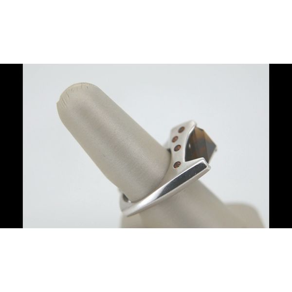 Whiskey Quartz Ring Image 2 Timmreck & McNicol Jewelers McMinnville, OR