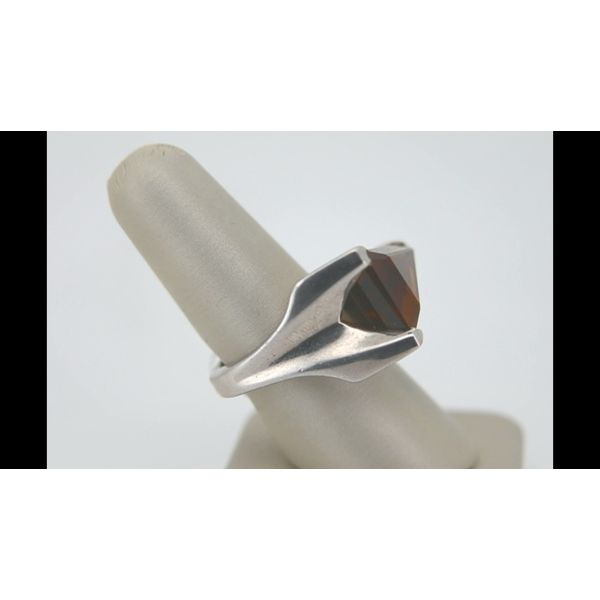 Trapezoid Smokey Quartz & Sapphire Ring Image 3 Timmreck & McNicol Jewelers McMinnville, OR