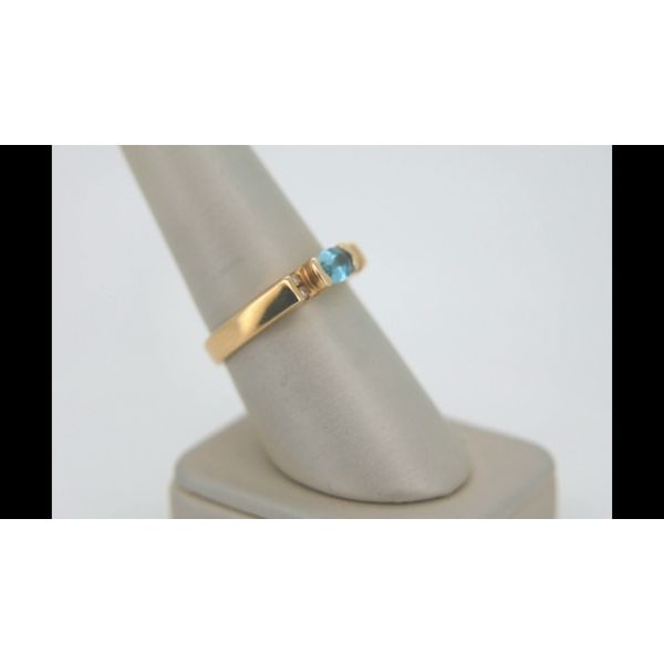 Fashion Ring Image 3 Timmreck & McNicol Jewelers McMinnville, OR