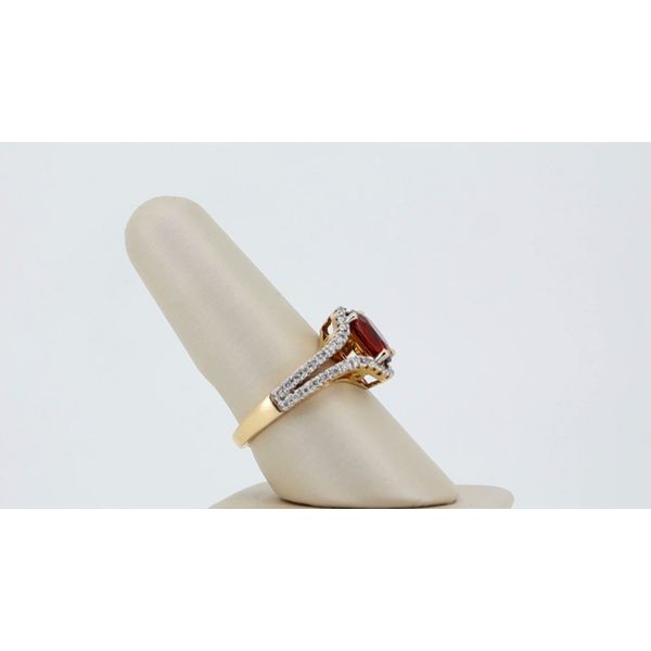 Fashion Ring Image 2 Timmreck & McNicol Jewelers McMinnville, OR
