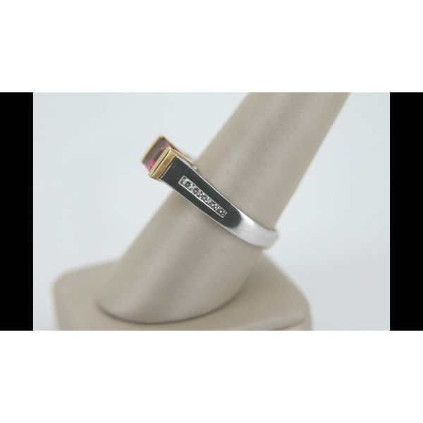Fashion Ring Image 2 Timmreck & McNicol Jewelers McMinnville, OR