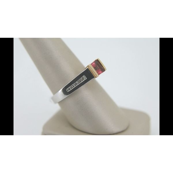 Fashion Ring Image 3 Timmreck & McNicol Jewelers McMinnville, OR