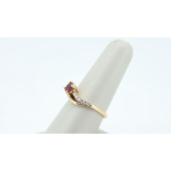 Fashion Ring Image 3 Timmreck & McNicol Jewelers McMinnville, OR