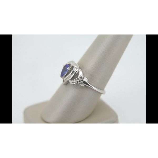 Fashion Ring Image 2 Timmreck & McNicol Jewelers McMinnville, OR