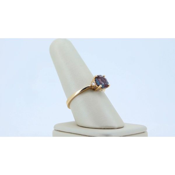 Fashion Ring Image 2 Timmreck & McNicol Jewelers McMinnville, OR
