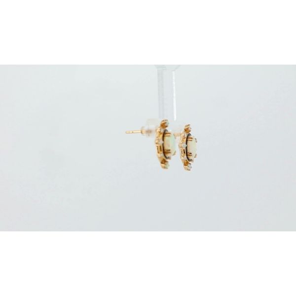 Earrings Image 2 Timmreck & McNicol Jewelers McMinnville, OR